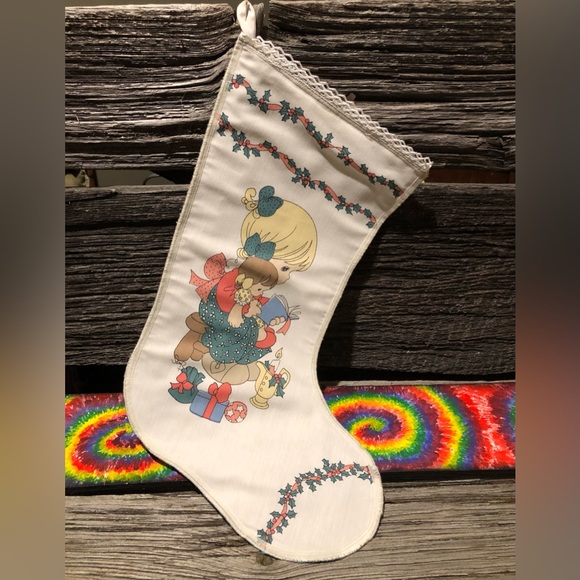 Precious Moments Christmas stocking Girl 90s pastel 1990s Xmas sad eyes vintage - Picture 1 of 7